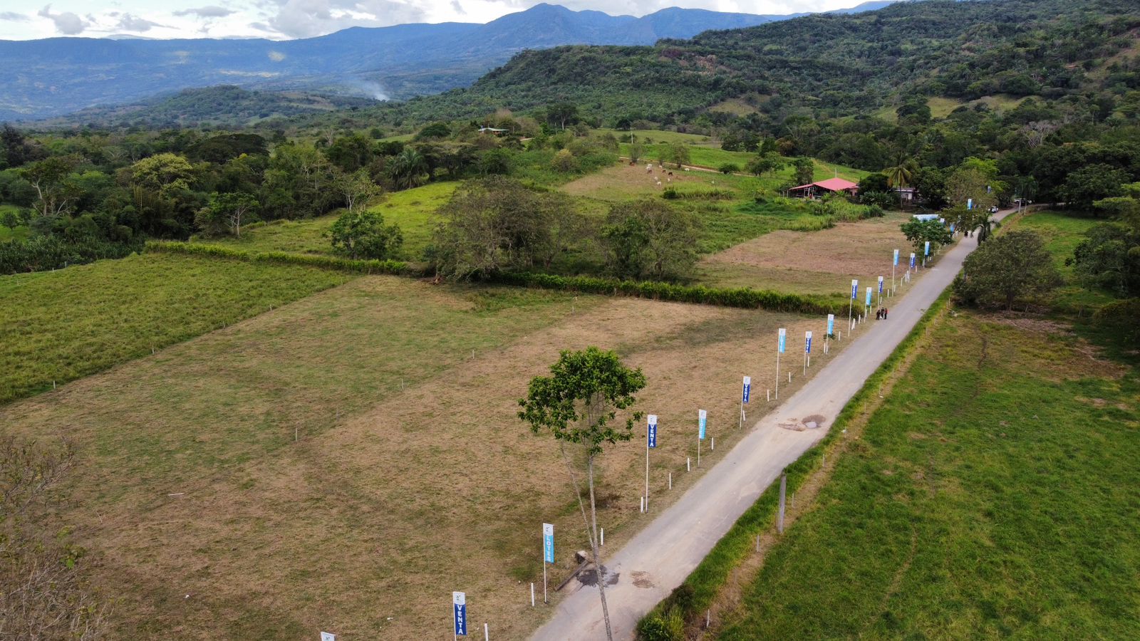 Urbanización Brisas del Río - Foto 1